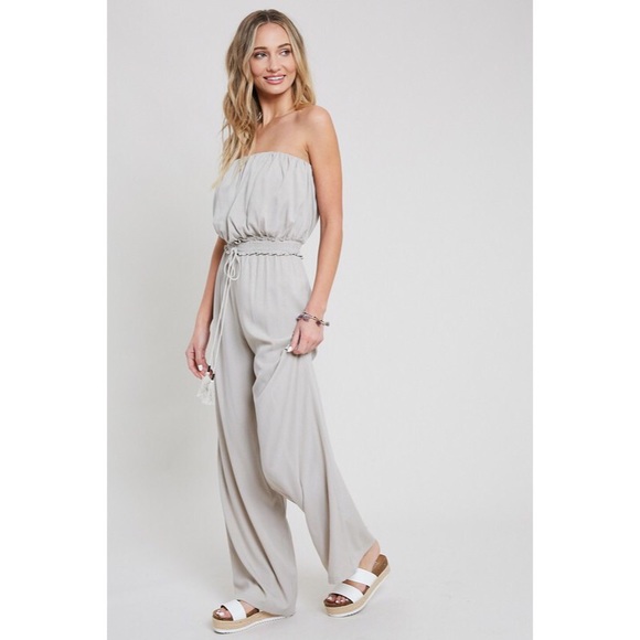 BOUTIQUE CLOSING MAKE AN OFFER - Picture 3 of 5